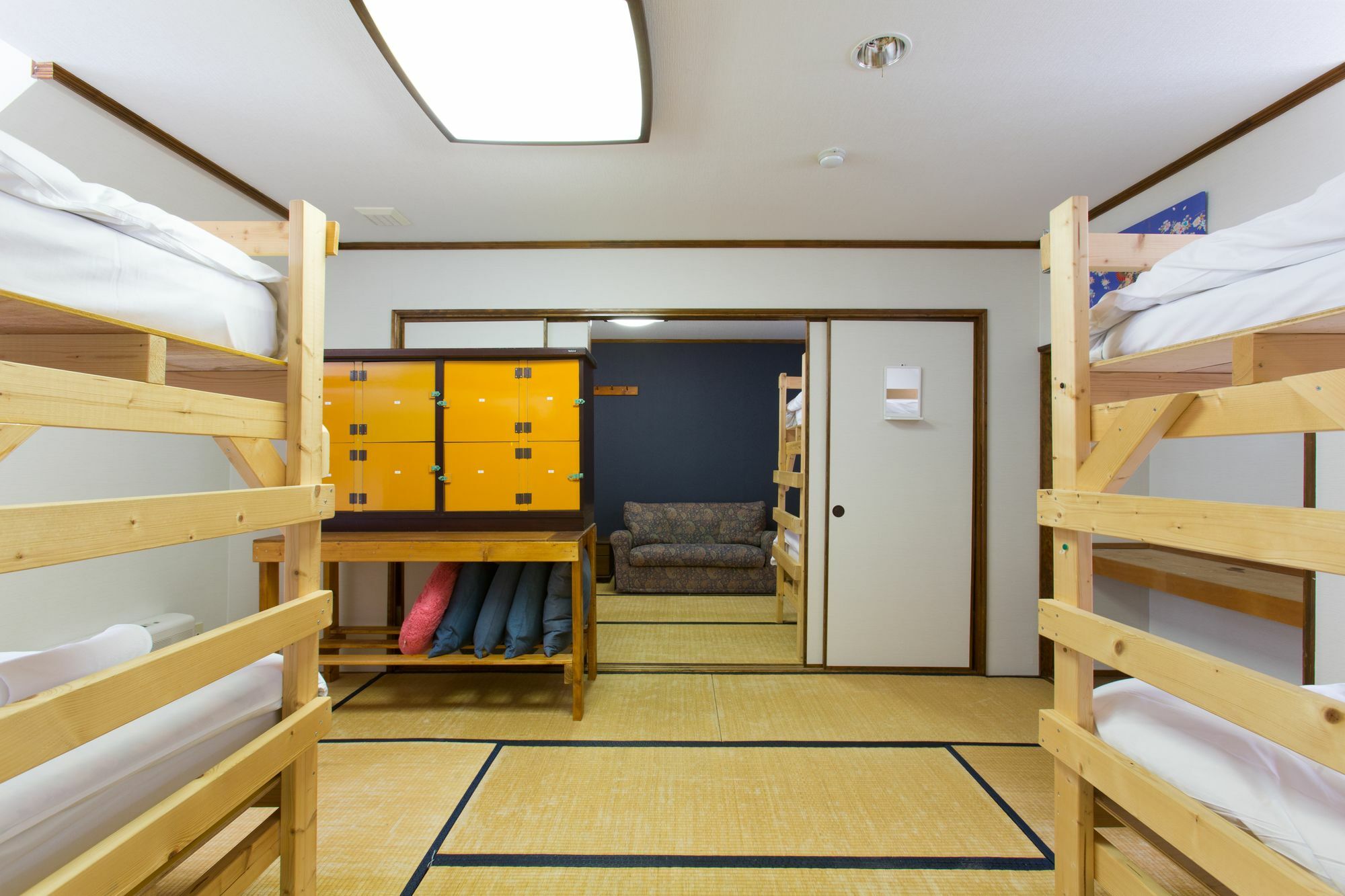 山林小屋 拉马特新雪谷酒店 *
